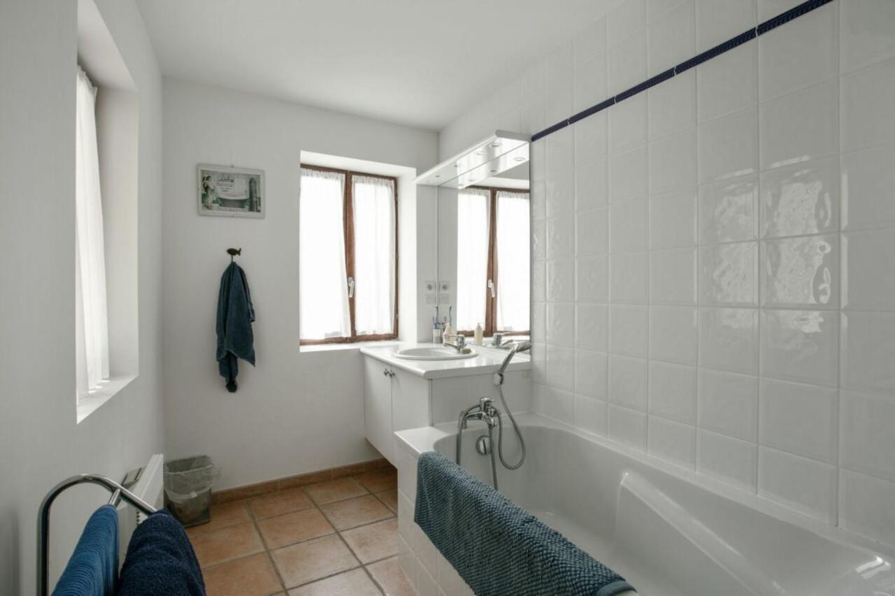 Charming And Quaint 2-Bed House In Marseillan Vila Exterior foto