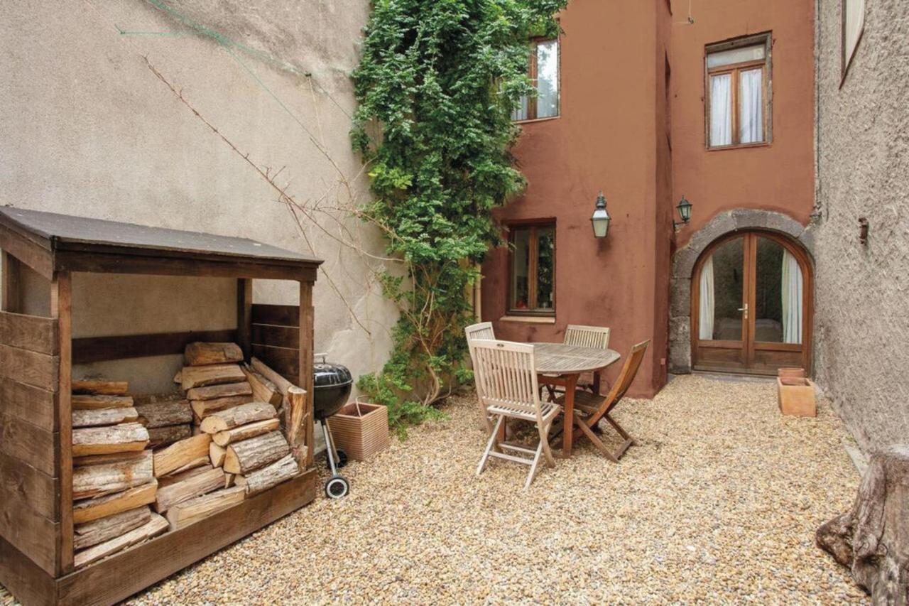 Charming And Quaint 2-Bed House In Marseillan Vila Exterior foto